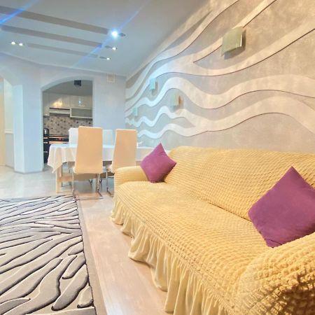 Алтын Булак 2 Leilighet Almaty Eksteriør bilde